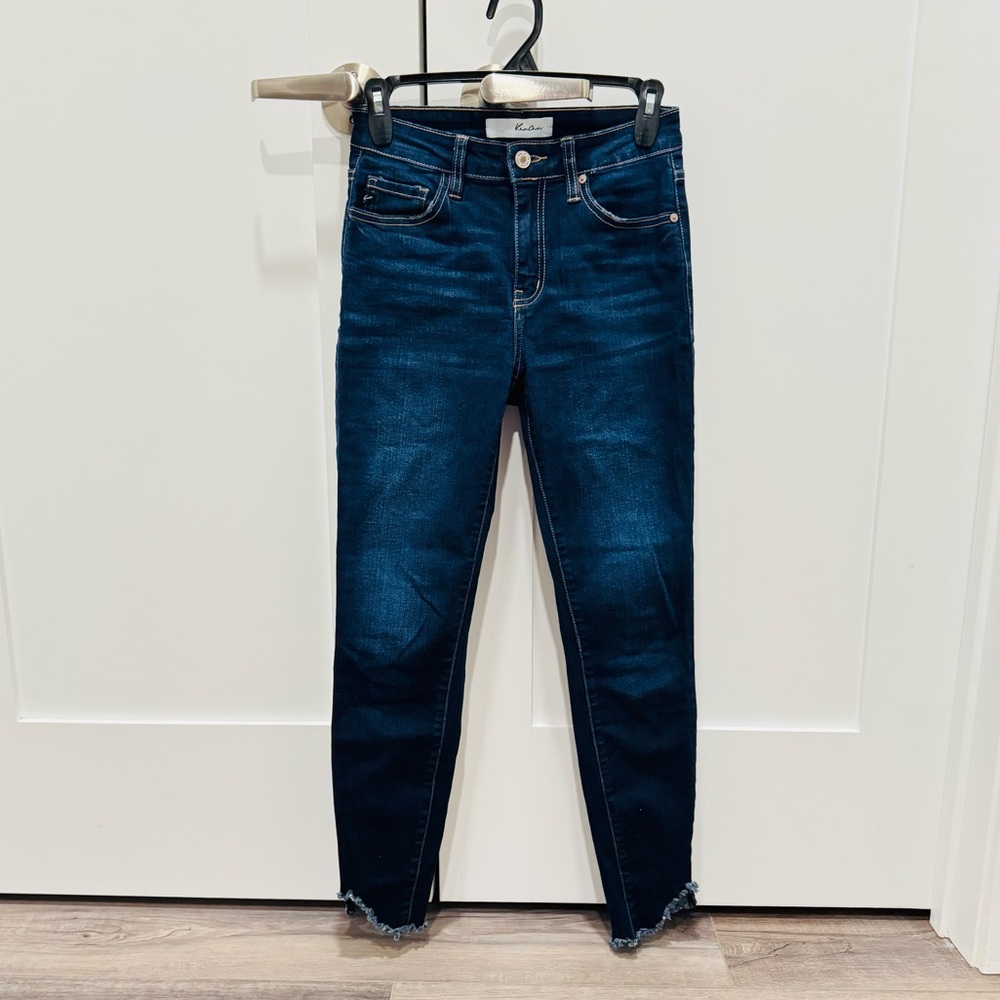 KanCan Dark Blue Women's Skinny Jeans Raw Hem size 3 / 25 Stretch